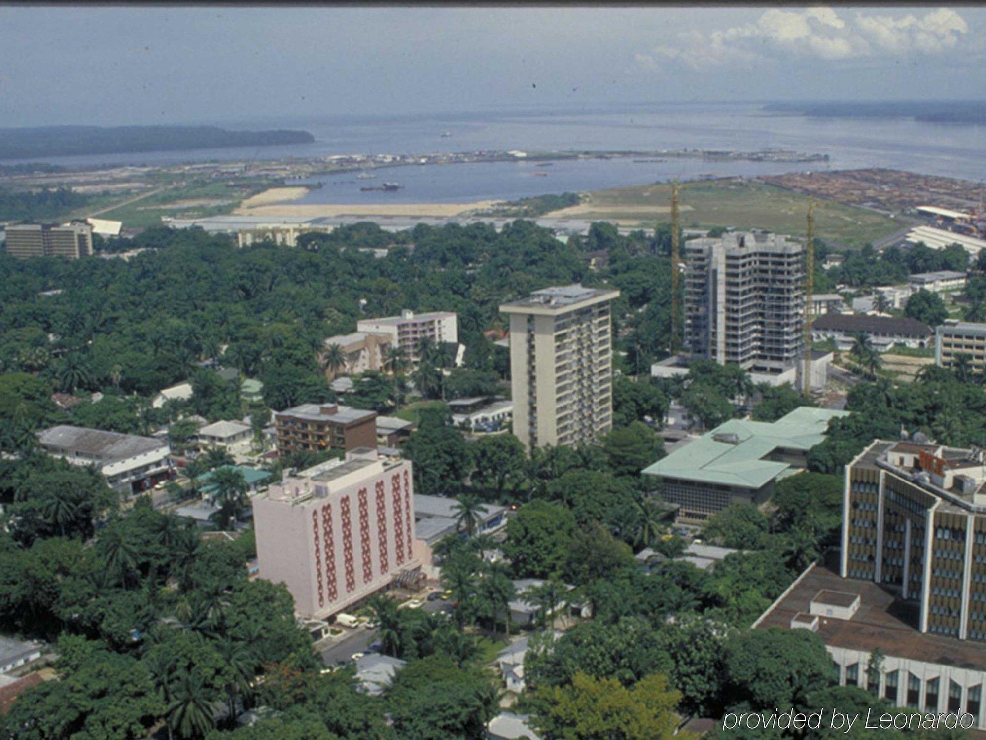 Ibis Douala Hotell Exteriör bild