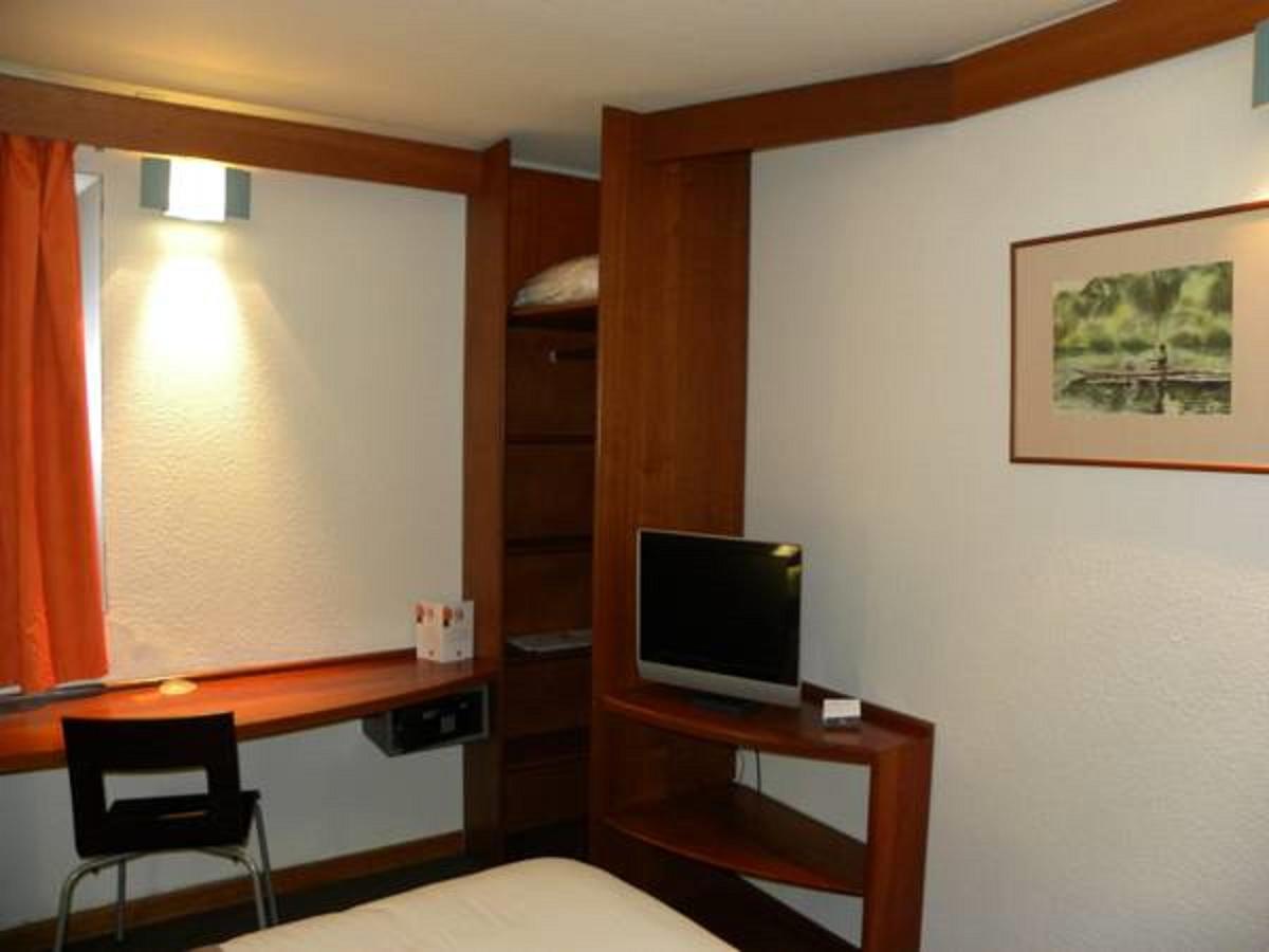 Ibis Douala Hotell Exteriör bild