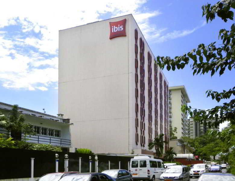 Ibis Douala Hotell Exteriör bild