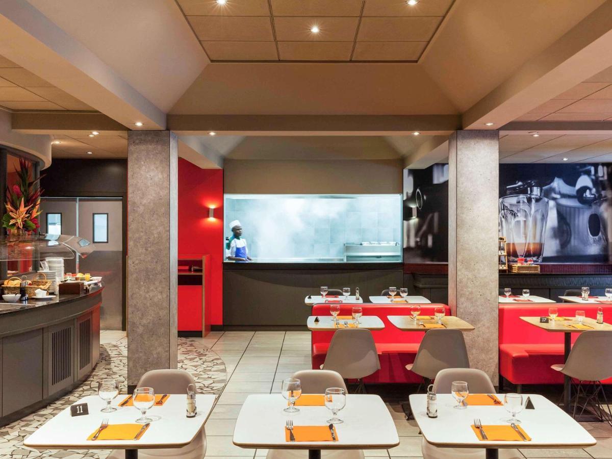 Ibis Douala Hotell Exteriör bild